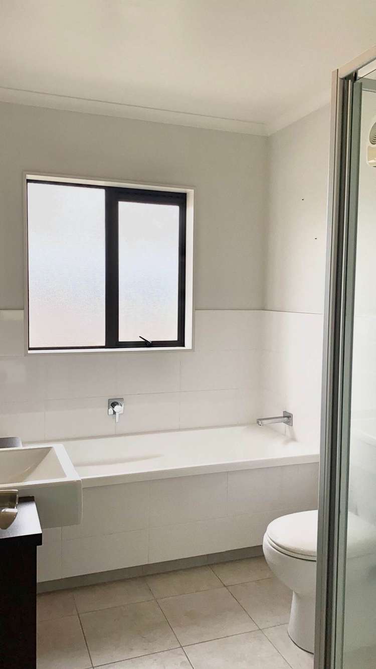 3 Terrasini Drive Flat Bush_8