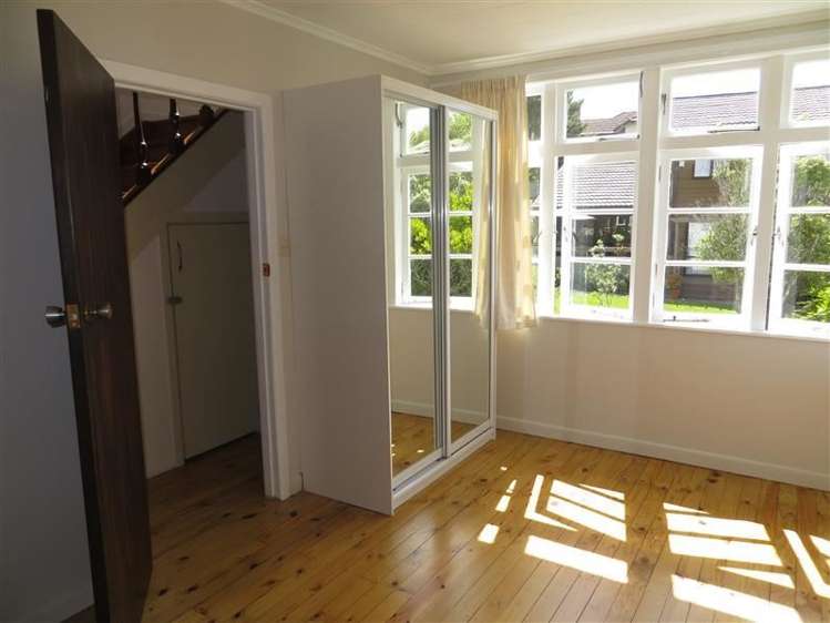 11 Firth Road Torbay_10