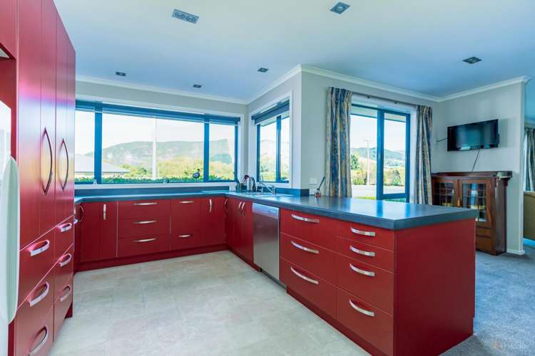 1 Eric Batchelor Place Waimate_8