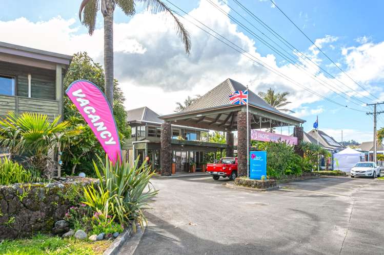 9/223 SH25 Main Road Tairua_11