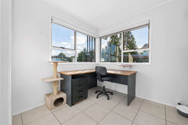 2 Gambare Place Wattle Downs_13