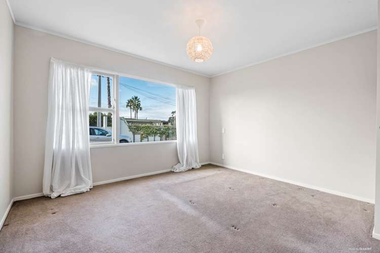 1/27 Sanders Avenue Takapuna_4