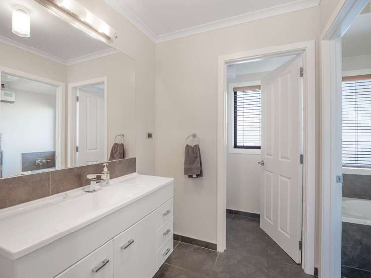 10 Hardacre Place Omarama_23