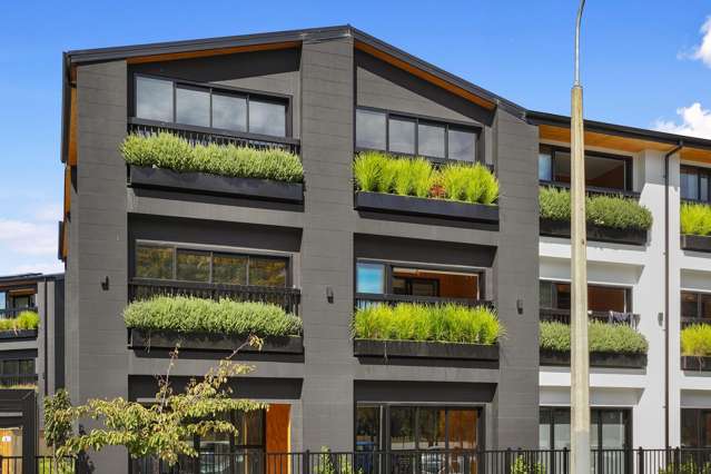 Parkside Apartment with City Vibes