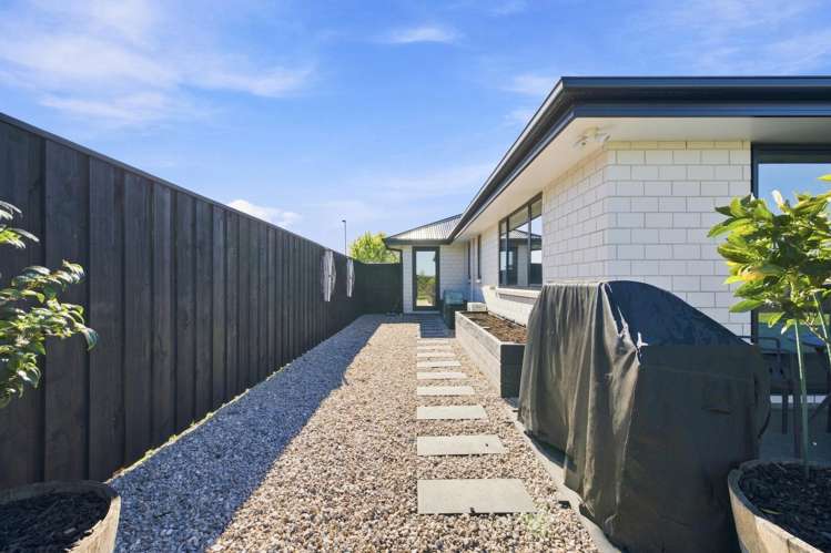 4 Hollows Lane Rolleston_12