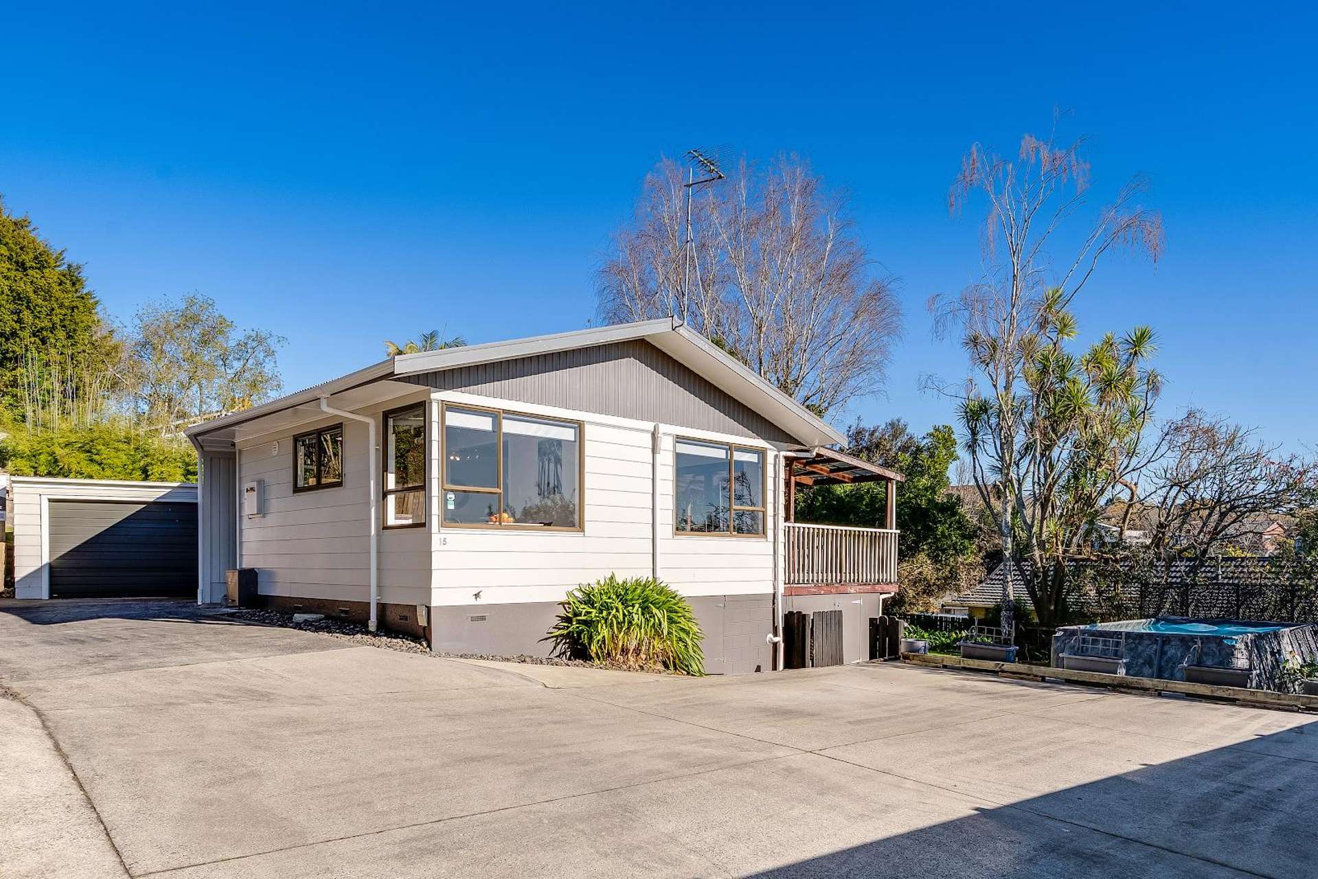 15 Amanda Avenue Dinsdale_0