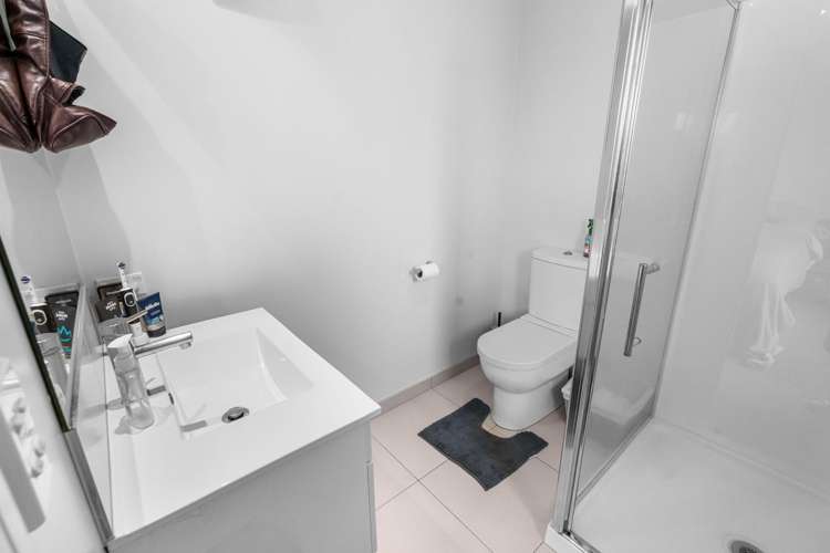 38 Little Oaks Drive Yaldhurst_15