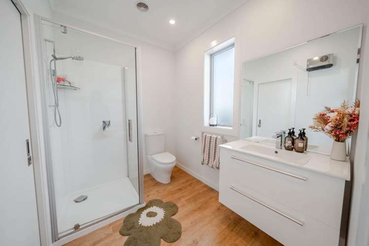 39 Clifton Street Windsor_15