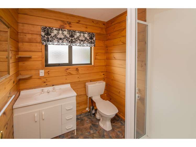 7 De Renzie Place Kirwee_8