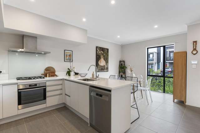 8 Malcolm Calder Road Hobsonville_4