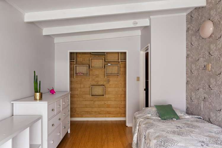 55 Lloyd George Road Wainui_11