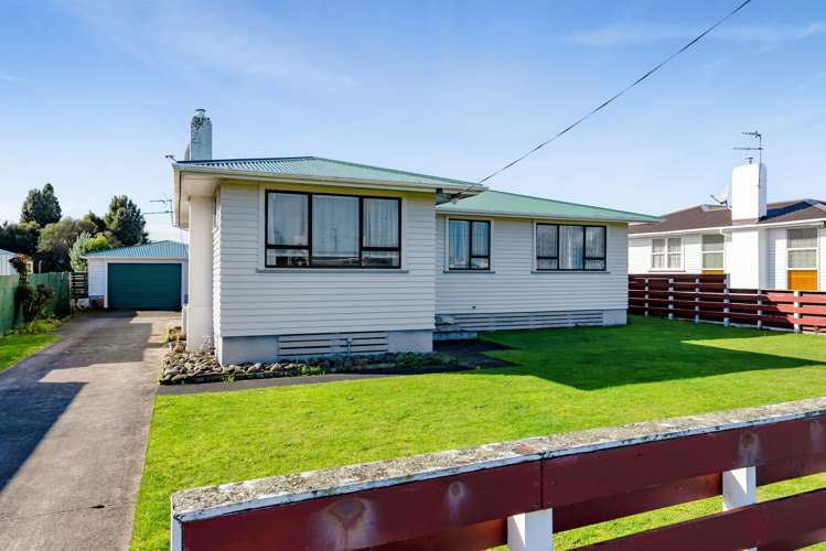 44 Reid Avenue Hawera_24