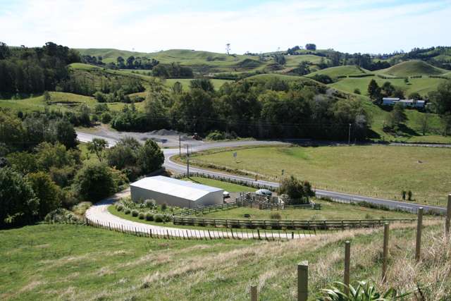 196 Tarata Road Inglewood_2