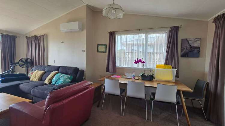 6 Kekerenga Street Strathmore Park_14