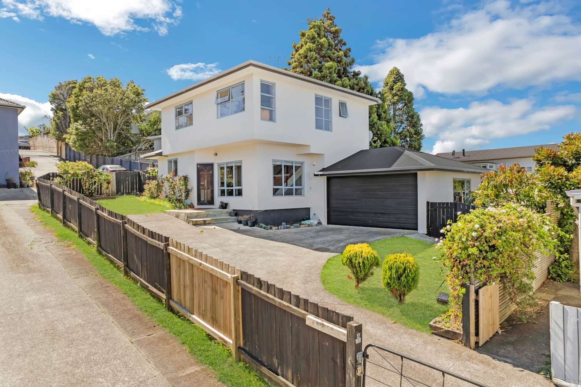 2/30 Mountain Road Mangere Bridge_0