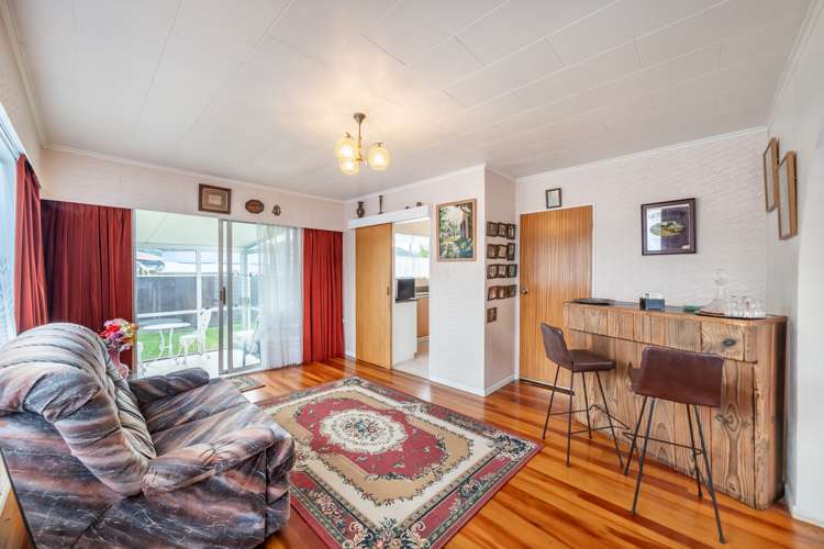 75 California Drive Totara Park_3