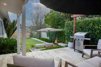 1/61 Kaurilands Road_1