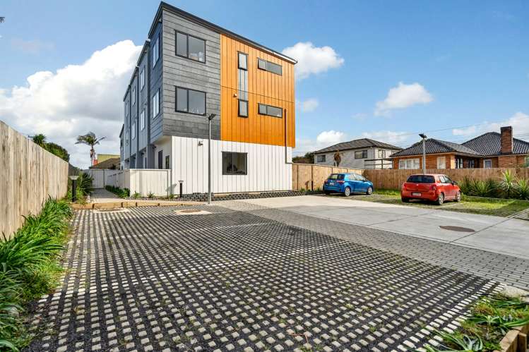 8/54 Swanson Road 11401_16