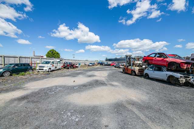 56 Reta Crescent Kerepehi_1