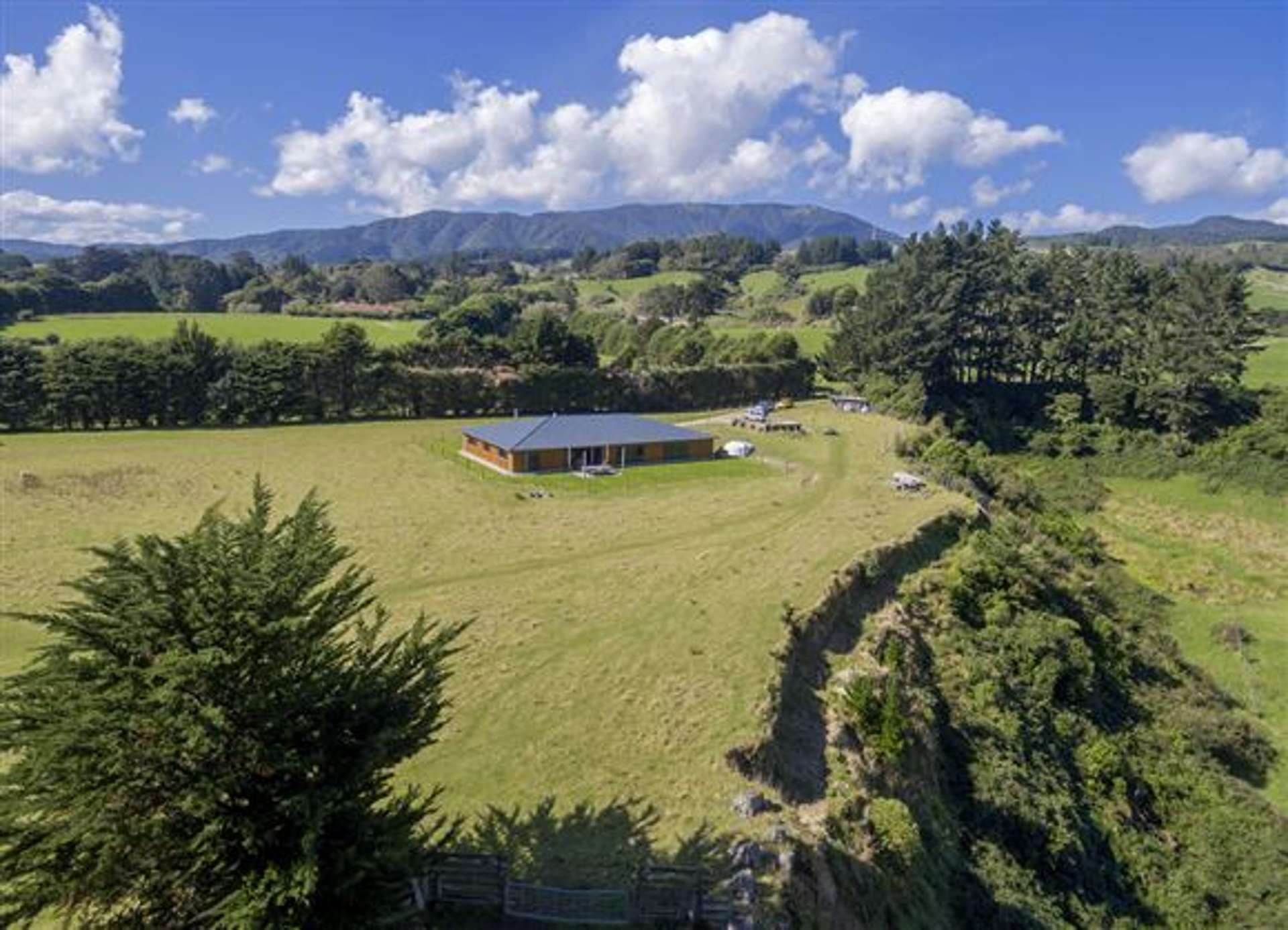 154 Akatarawa Road Waikanae_0