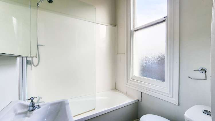 444 Armagh Street Linwood_16