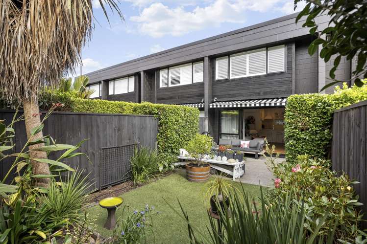 8/32C Ballarat Street_5