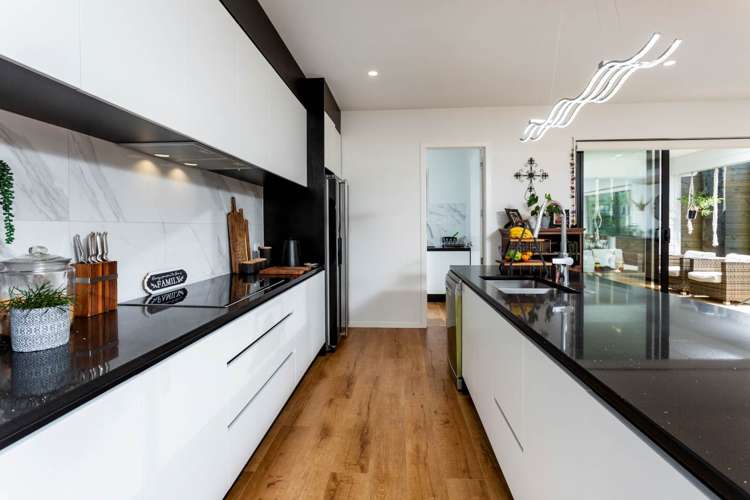 10 Awaiti Way Orewa_9