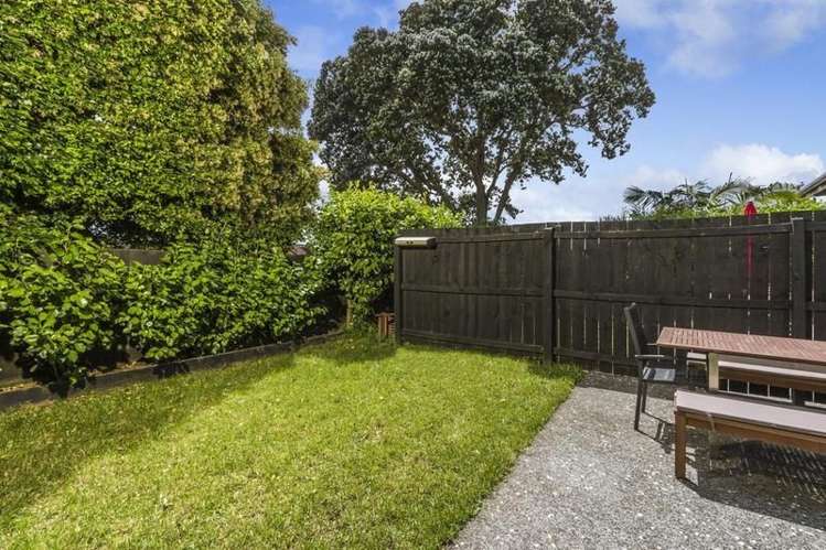 2/199a Onewa Road Birkenhead_14