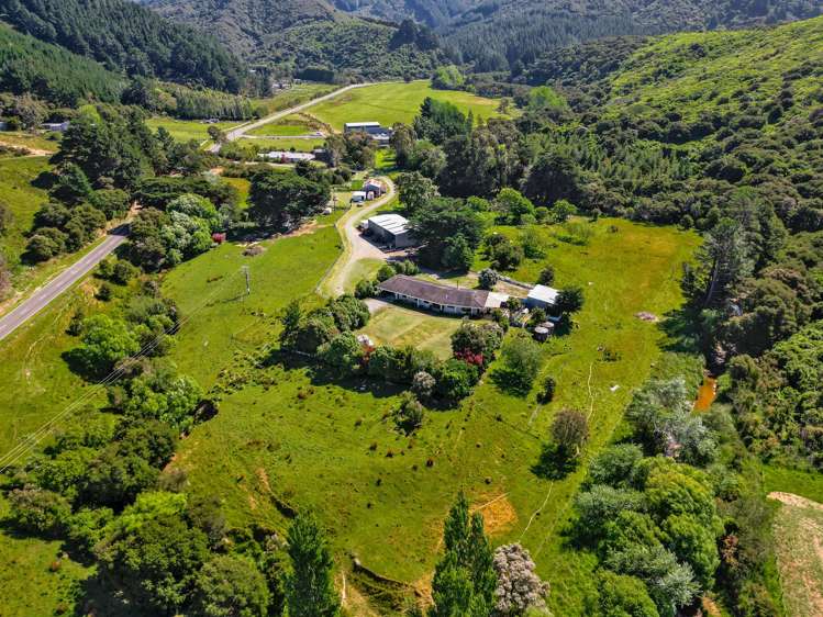 5527 Masterton Castlepoint Road_0