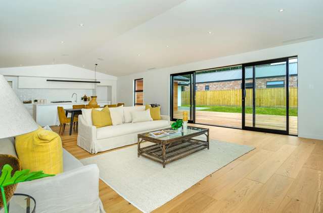 6 Soho Lane West Melton_2