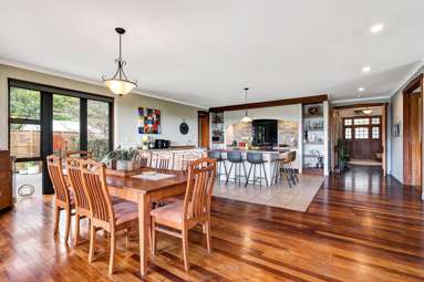 1248 Egmont Road_4