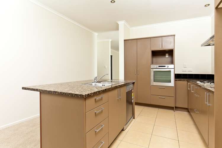 9 Ashurst Lane Greenhithe_4