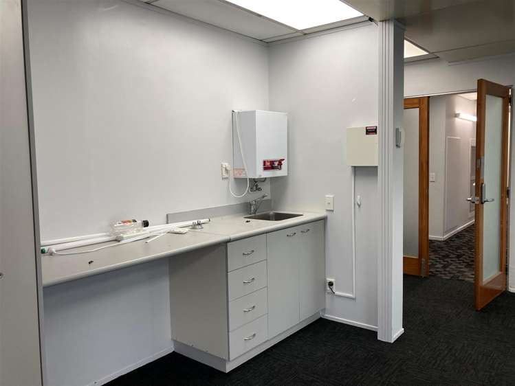 Tenancy 2. Level 1, 65 Waterloo Road Lower Hutt_6