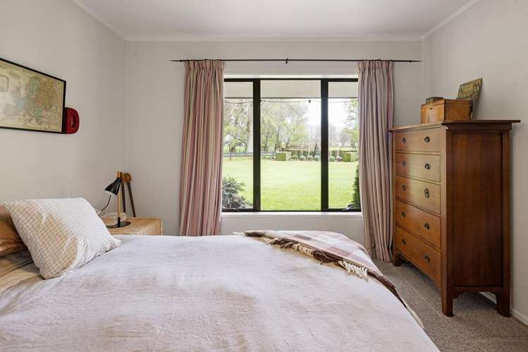 261 Sainsbury Road Puketaha_22