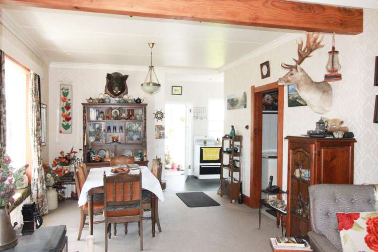 711 No 2 Line Fordell_8