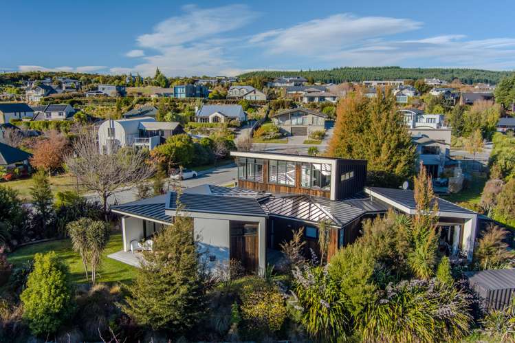 3 Baker Grove Wanaka_25