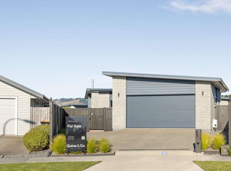48 Sardinia Grove Fitzherbert_8
