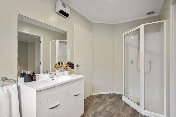 116a Archers Road Glenfield_18