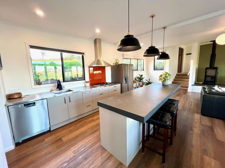 64 Greenslade Road Raglan_10