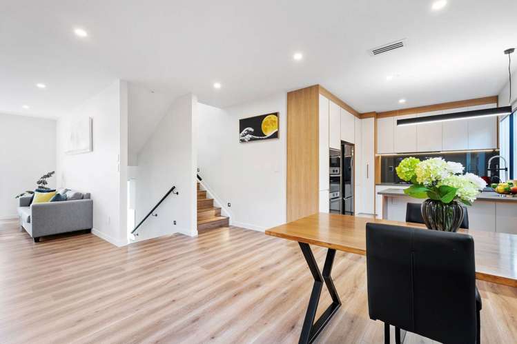 57E Hogans Road Glenfield_5