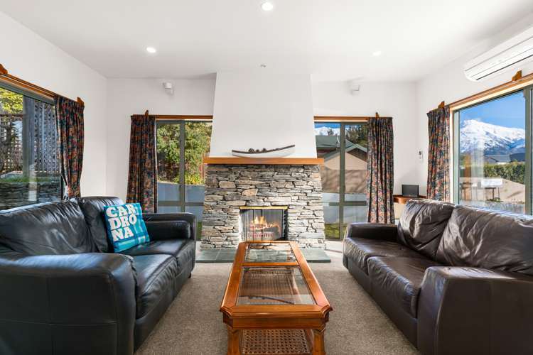 22 Tenby Street Wanaka_9