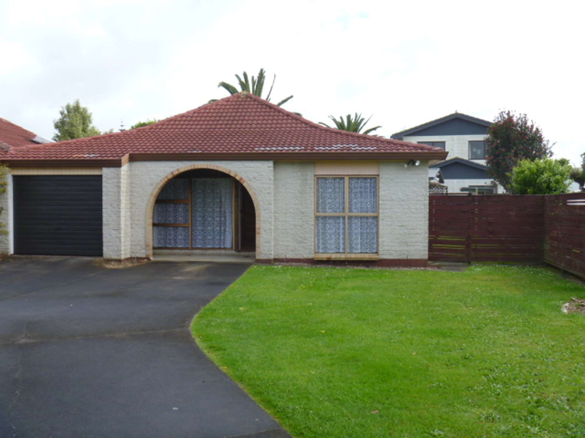 1/7 Kirrama Place Conifer Grove_0