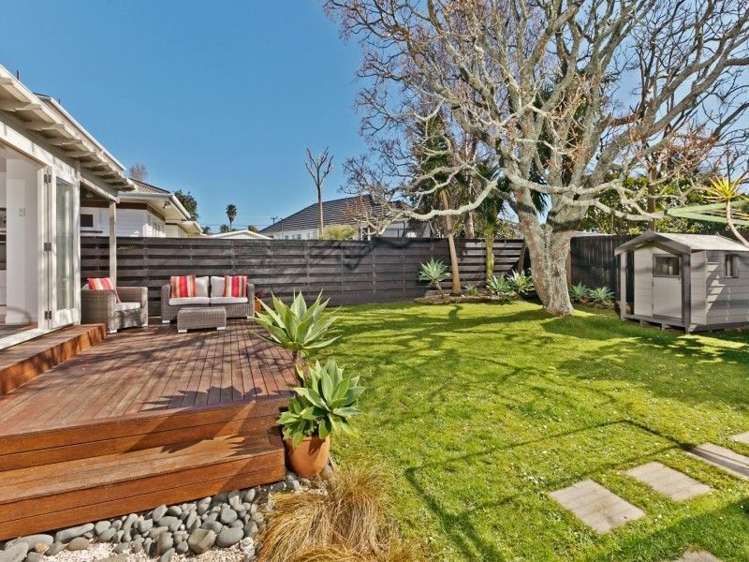 2 Belle Vue Avenue Northcote Point_14