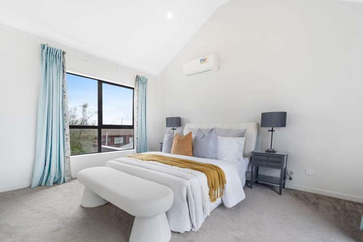 844C East Coast Road Oteha_15