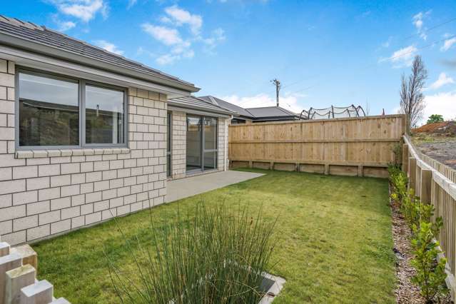 75 Waruhia Crescent Rototuna North_1