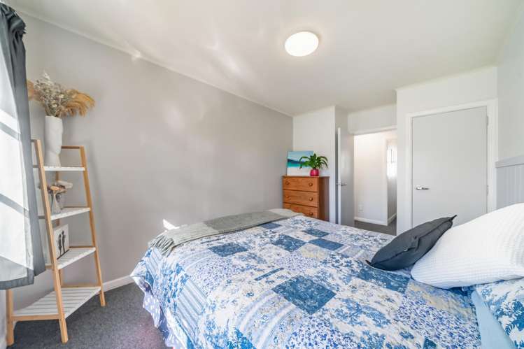 185 Stokes Valley Road Stokes Valley_17