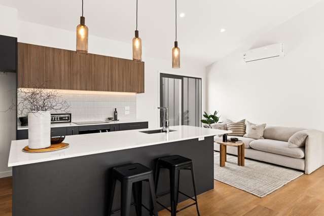 32 Matau Crescent Frimley_4