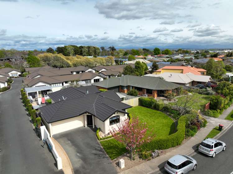 42 Templemore Drive Richmond_15