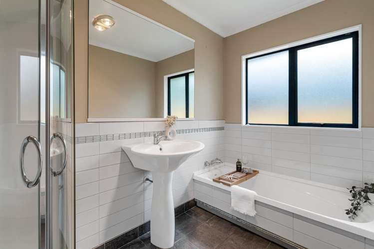 54 Icarus Place Sunnybrook_11