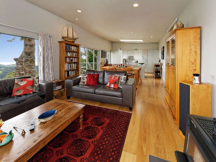 276 Shaw Road Titirangi_5